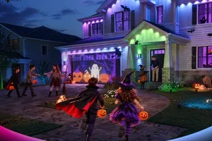 🎃 A Spooktacular Halloween Treat Awaits!