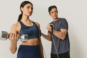 Under Armour, Levi's® & EA7 Emporio Armani ⎪ Grandes marques, petits prix