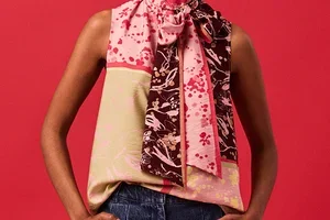 Upgrade your look with the scarf trend