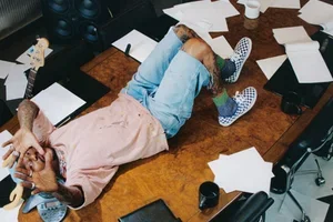 De belgique, ⚡ Offres limitées ! Jusqu'à –60% et -10% supplémentaires sur Vans, Dr. Martens, Jack & Jones, Fericelli, Veja, BOSS, The North Face, David Jones et THEAD. : Ventes Flash en Livraison gratuite !