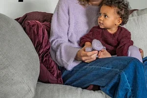 Des vêtements en maille tout doux pour les journées fraîches