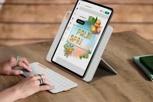 Protect Your iPad in Style + FREE Pop Mouse!